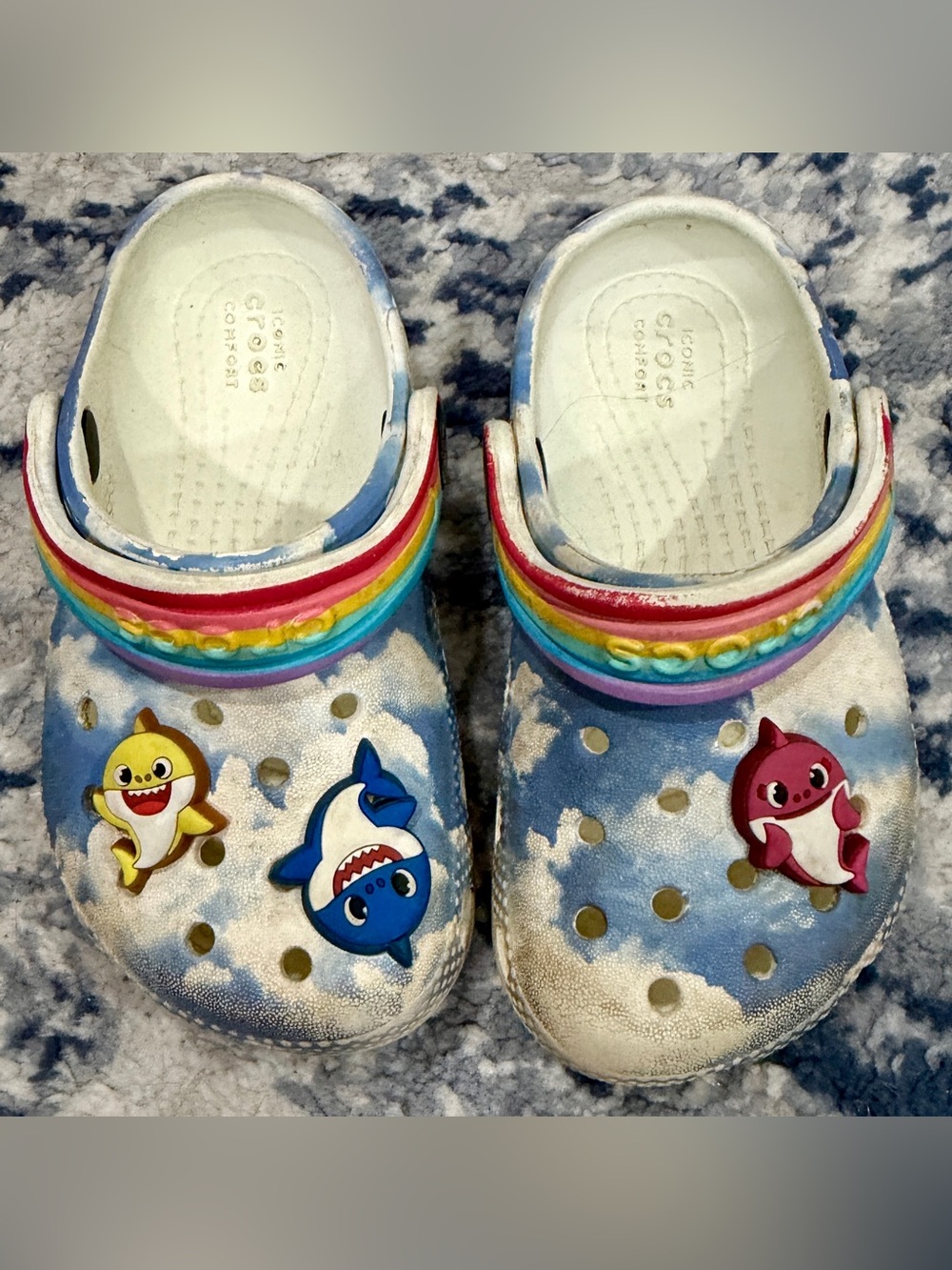 Baby/Toddler Girls Crocs-Style Cloud Blue Clogs with Rainbow Strap Size 7